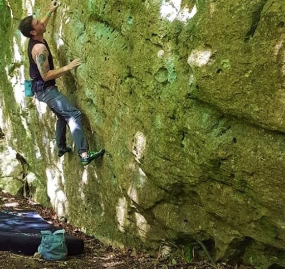 Introduction to Outdoor Bouldering Workshop near Bath gallery 3