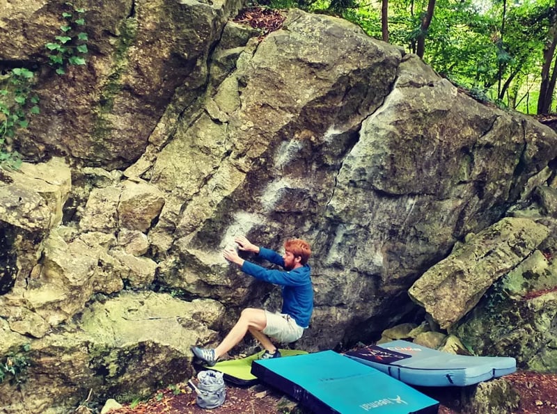 Introduction to Outdoor Bouldering Workshop near Bath gallery 4