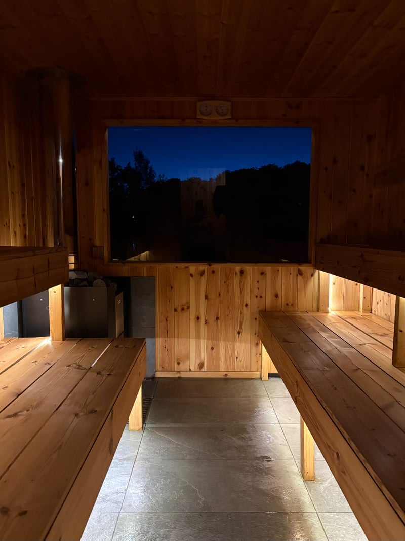 Full Moon & Light Up Sauna & Swims at TCR the Hub, photo 5