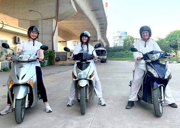 Private Motorbike Skills Lesson in Hanoi for Beginners and Returning Riders, photo 5
