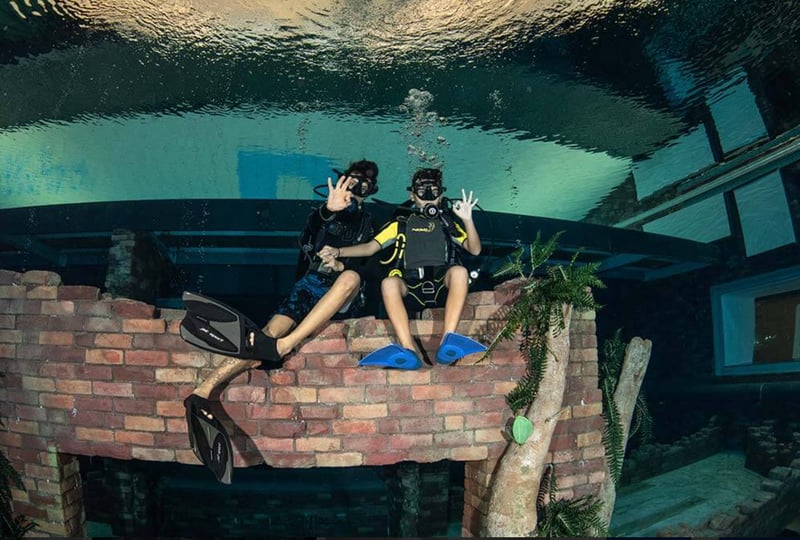 Dive Experience in the Deepest Pool in Dubai (60m), photo 5