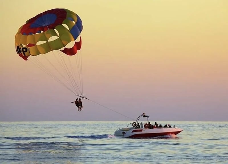 Parasailing Experience over the Red Sea from Hurghada gallery 5