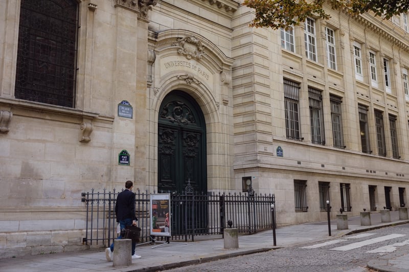 Secrets of Paris Bike Tour gallery 7