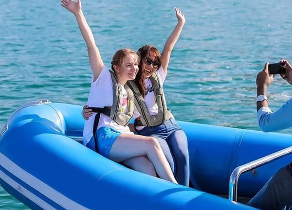 90-Minute Speed Boat Sightseeing Tour in Dubai, photo 4
