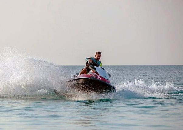 Jet Ski Ride in Pasikudah Bay – 15 Minute Coastal Session, photo 2