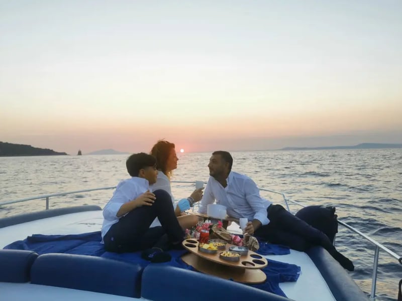 Raffaelli 40 Evening Boat Experience, Capri or Positano by Night, photo 4