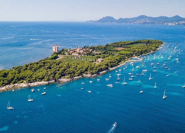 Private All-Inclusive Yacht Day from Cannes with Gourmet Lunch & Hotel Transfers, photo 4