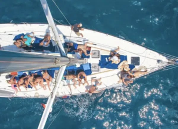 Cabo San Lucas Private Sail & Snorkel to The Arch with Open Bar (Up to 8 Guests), photo 4