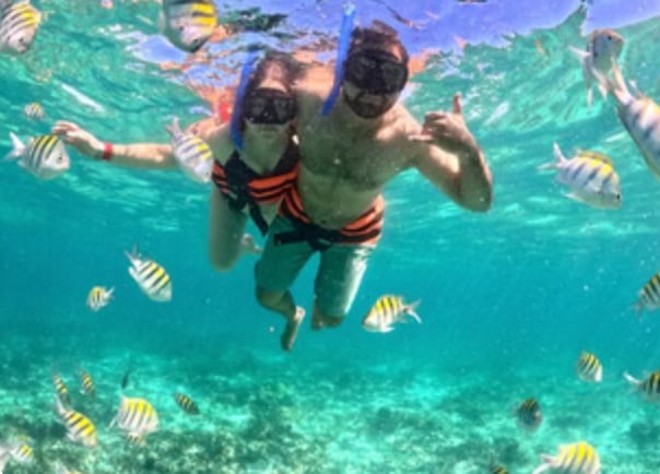 Cancún Private Catamaran to Isla Mujeres with Snorkelling & Beach Club Lunch, photo 2