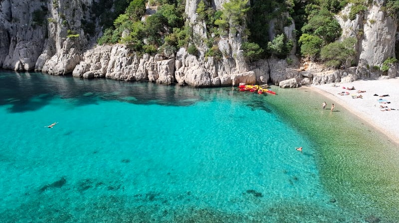 Morning Sea Kayaking Sporty Adventure in the Calanques gallery 10