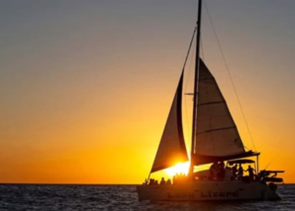 Costa Rica Sunset Catamaran Cruise with Snorkelling, Kayaks & Open Bar, photo 2