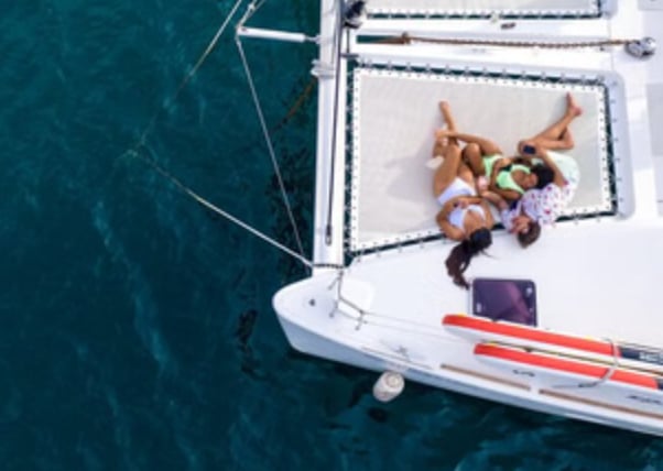 Costa Rica Sunset Catamaran Cruise with Snorkelling, Kayaks & Open Bar, photo 3