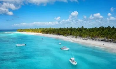 Private Full-Day Boat Trip to Isla Saona from Bayahibe, photo 2