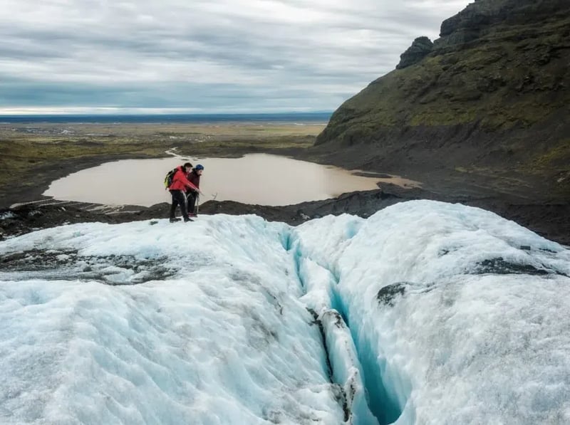 Glacier Hike Captured in Skadtafell, Iceland, photo 3