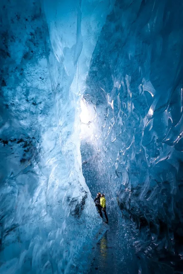 Glacier Hiking and Ice Cave Adventure in Skaftafell, Iceland, photo 3
