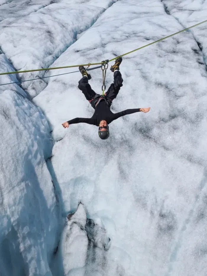 Glacier Hiking and Zip Line Adventure in Sólheimajökull, Iceland, photo 5
