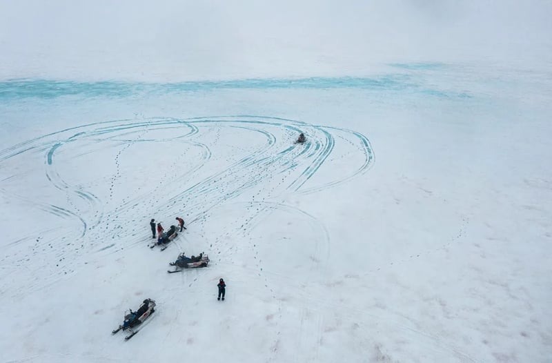 Golden Circle Super Jeep and Snowmobile Adventure in Reykjavík, photo 5