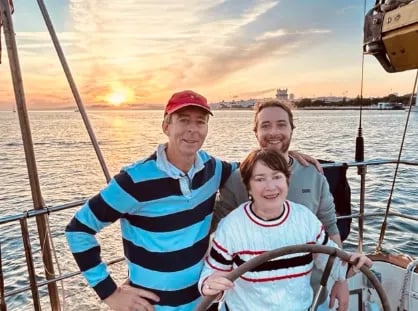 Golden Hour Cruise: Lisbon Sunset Boat Tour with Welcome Drink, photo 5