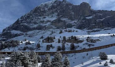 Eiger Trail Hike to Kleine Scheidegg Beneath the North Face, photo 4
