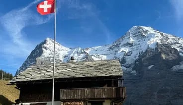 Wengen to Kleine Scheidegg Guided Jungfrau Region Alpine Hike, photo 3