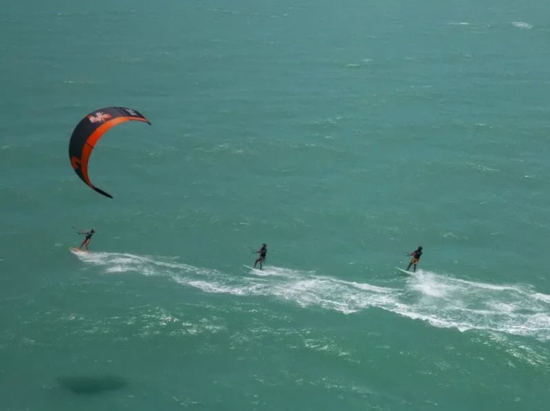 3 or 5 Day Beginner Kite Surfing Course Packages in Corralejo, photo 3