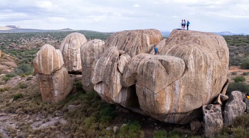 12 Day Tulia Kenya Safari and Mountaineering Expedition, photo 2