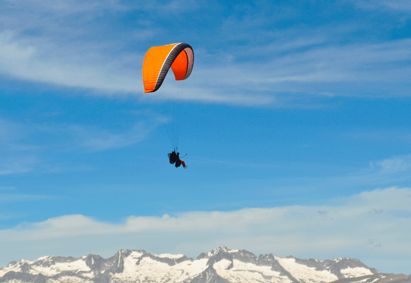 Paragliding Tandem Pilot Course in Castejón de Sos Pyrenees, photo 2