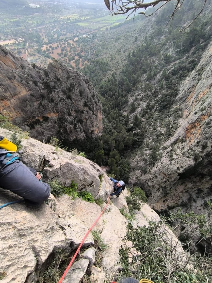 Multi Pitch Climbing Experience in Bunyola, Mallorca, photo 3
