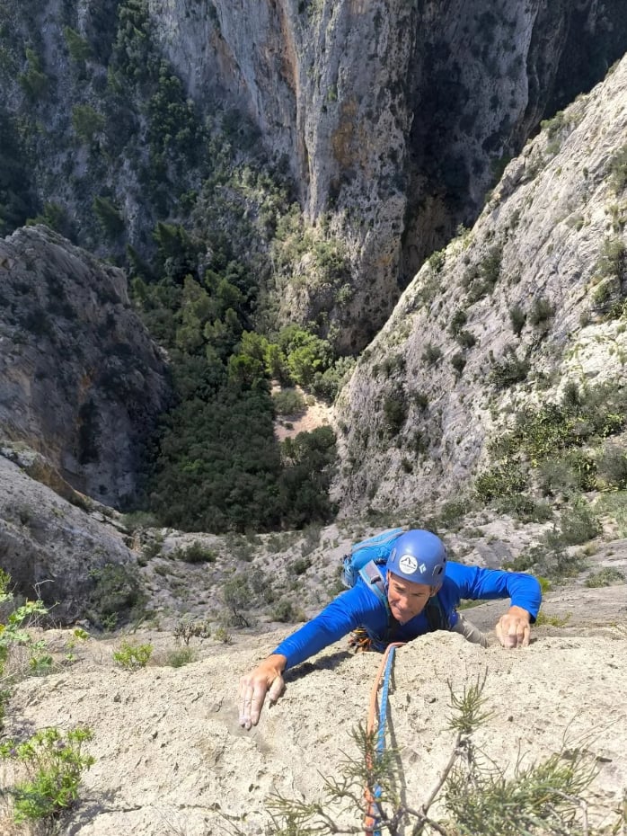 Multi Pitch Climbing Experience in Bunyola, Mallorca, photo 4