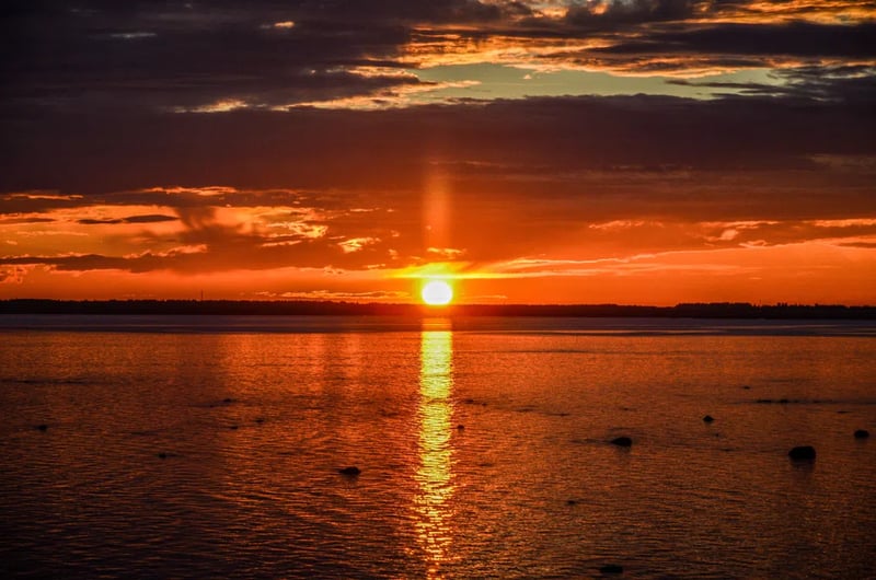 Midnight Sun Floating Experience in Forest Lake, Lapland gallery 2