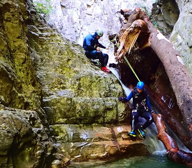 Advanced Canyoning Adventure in the Spanish Pyrenees (Level 3), photo 2