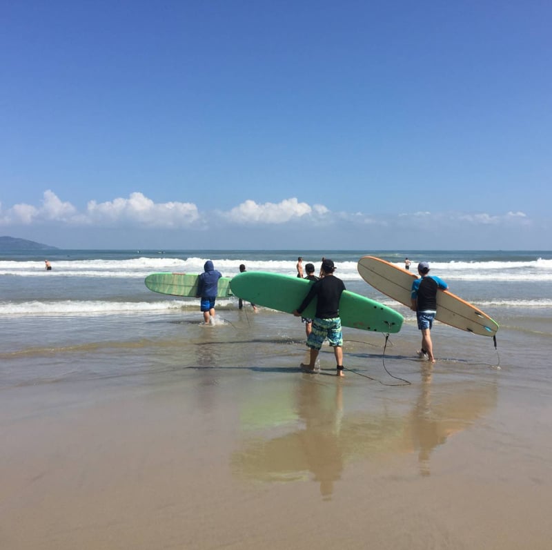 Kids Surf Lessons in Da Nang, photo 4
