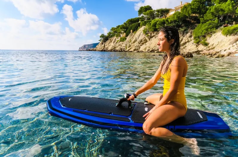 Awake Electric Surfboard Lessons in Port des Torrent Ibiza, photo 2