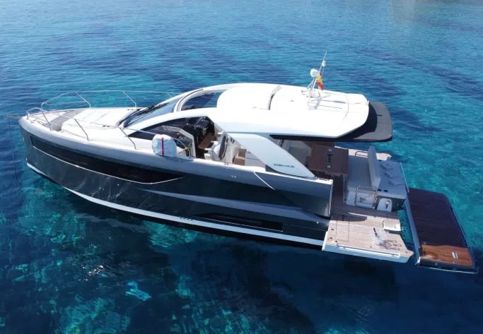 Jeanneau DB43 Luxury Yacht Charter in Ibiza and Formentera, photo 4