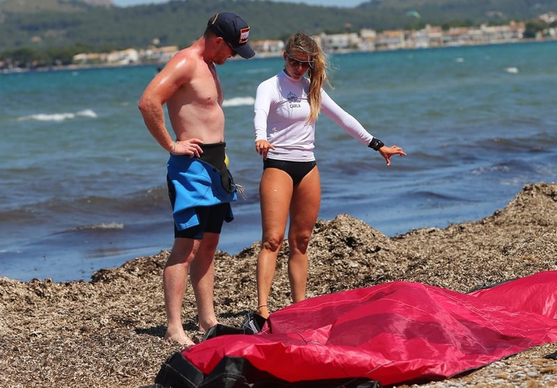 Fast Track Beginner Kitesurfing Course in Pollensa Bay gallery 2
