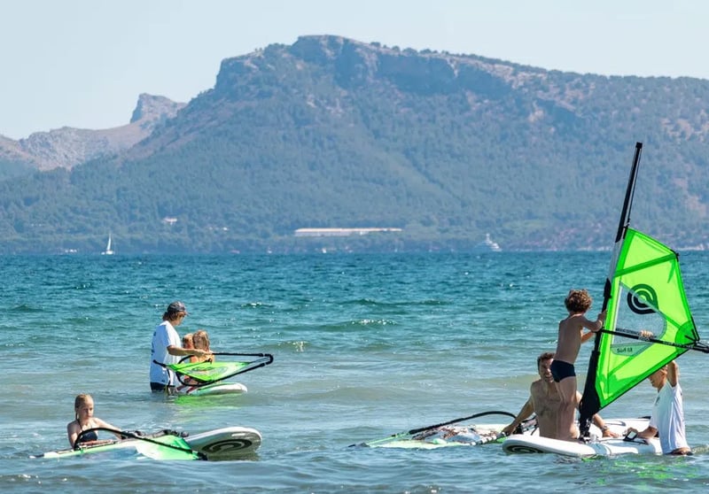 Introductory Windsurf Course in Pollensa Bay, photo 4