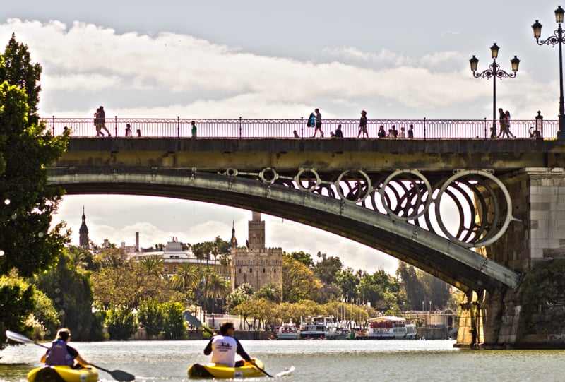 Kayaking on the Guadalquivir River in Seville, photo 3