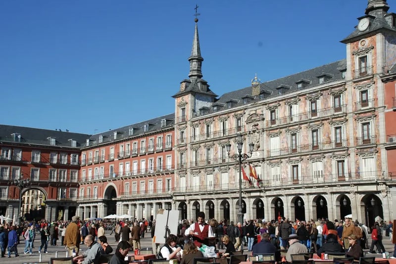 Madrid City Centre Walking Tour with Optional Tapas Stop, photo 4