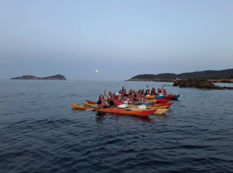 Full Moon Kayak Tour in Es Figueral, Ibiza, photo 3