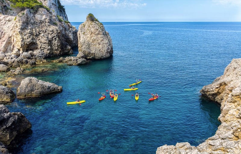Guided Kayak Excursion in Santa Ponça, Mallorca, photo 3