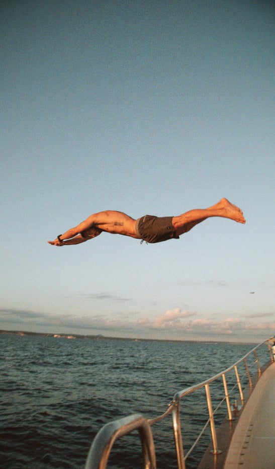 Explore Menorca’s Hidden Coves by Boat: Snorkelling, Paddleboarding & Swimming, photo 2