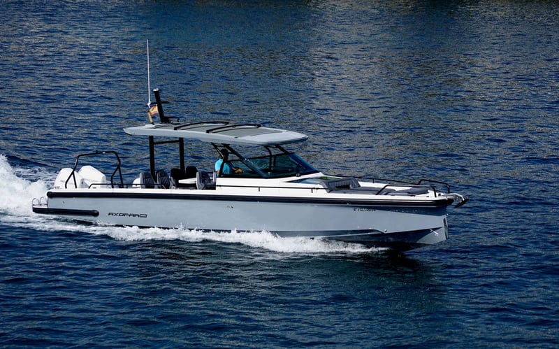 Axopar 37 Sun Top Boat Hire in Cala d'Or, photo 2