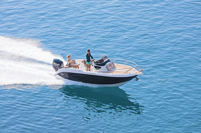 Ranieri Next 240 SH Boat Hire in Cala d'Or, photo 5