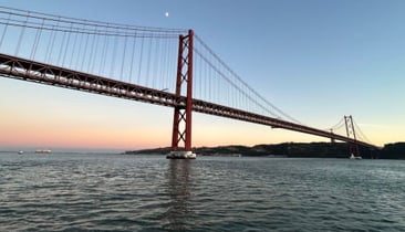 Lisbon Bachelor and Bachelorette Private Boat Party with Open Bar, photo 2