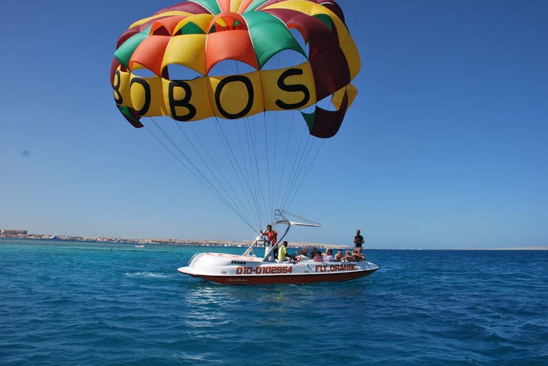 Premium Parasailing Fly Experience with Transfer- Hurghada, photo 5