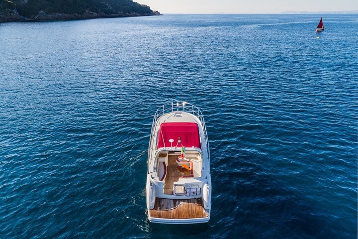 Private Luxury Yacht Tour Capri from Sorrento (Raffaelli Shamal 40), photo 4