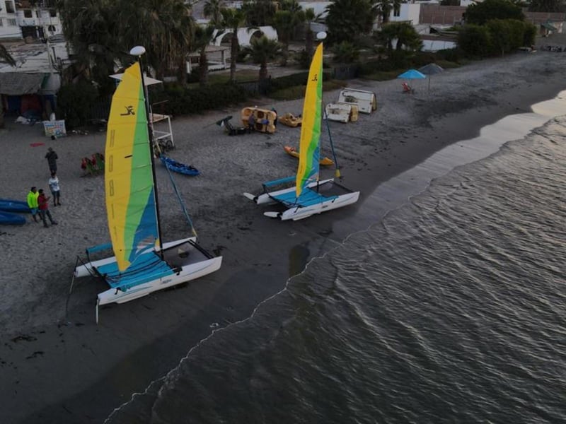 Catamaran Sail on Paracas Bay, photo 4