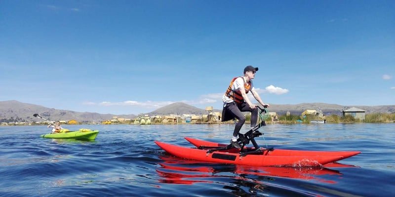 Aquabiking on Lake Titicaca from Puno, photo 2