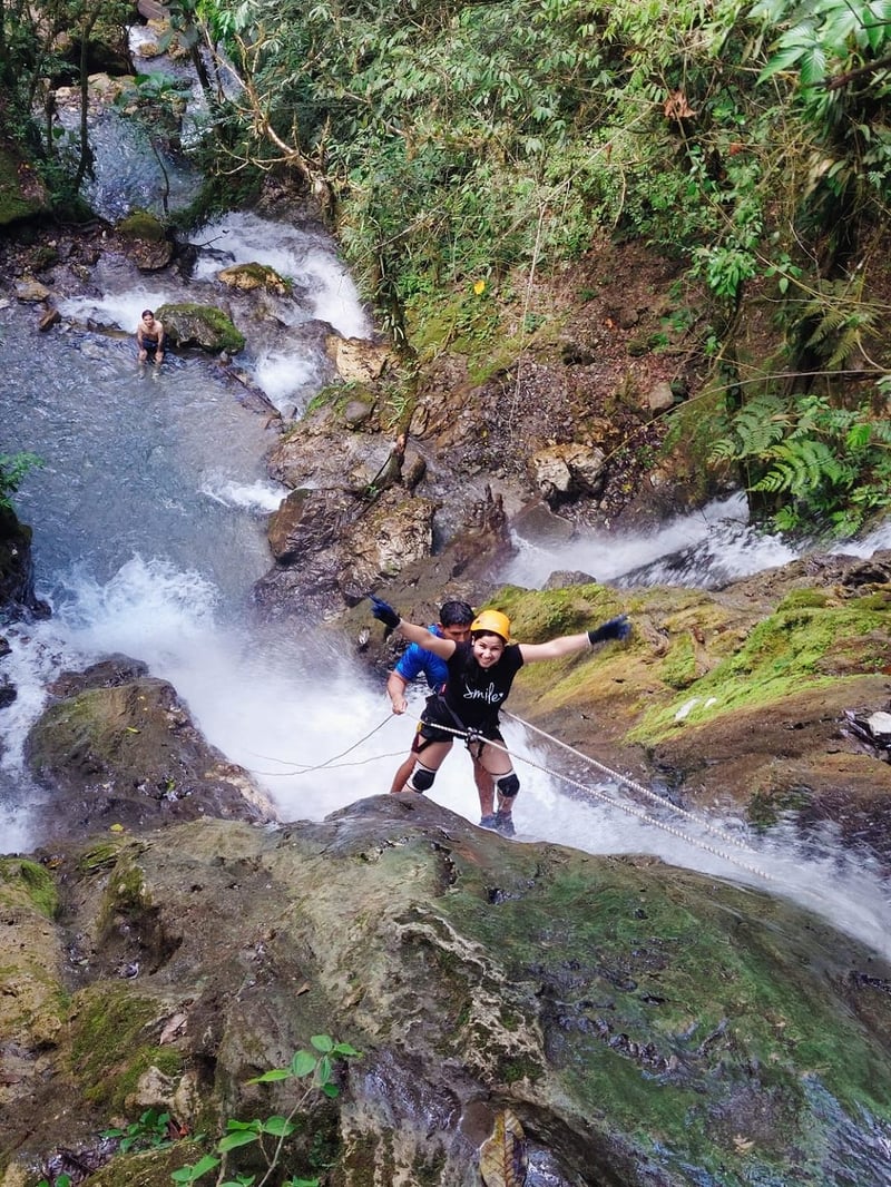 Honolulu and Chullachaqui Waterfalls from Tingo Maria, photo 3