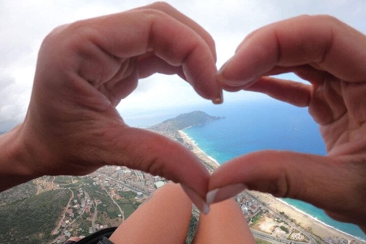 Alanya Tandem Paragliding Experience, photo 2